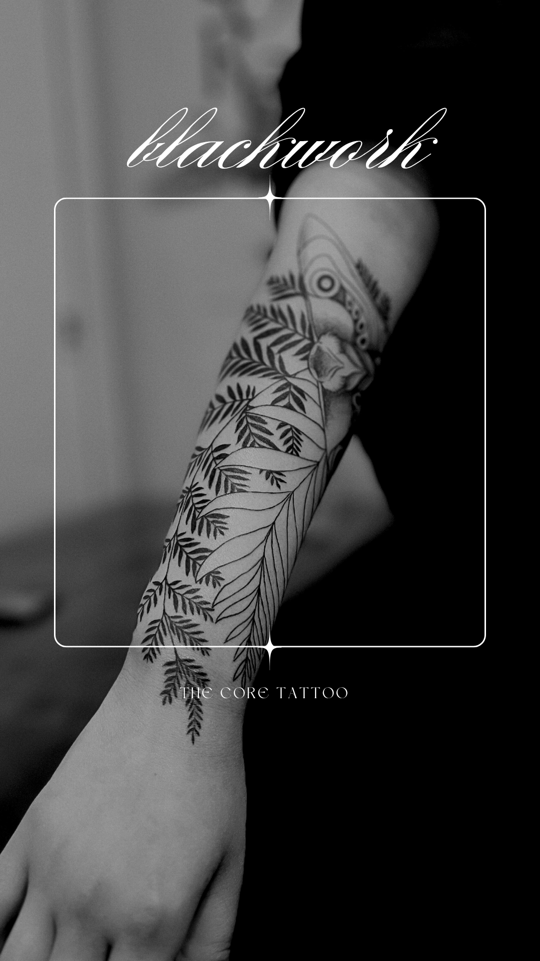 Tatuaje blackwork realizado en The Core II